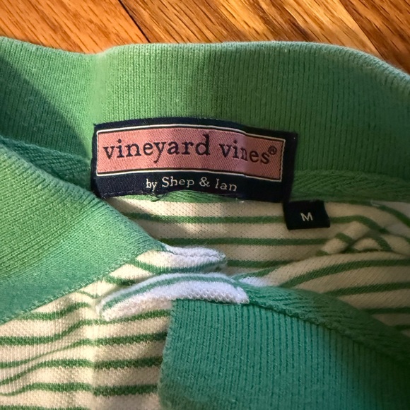 Vineyard Vines Green and White Striped Polo - Picture 2 of 3